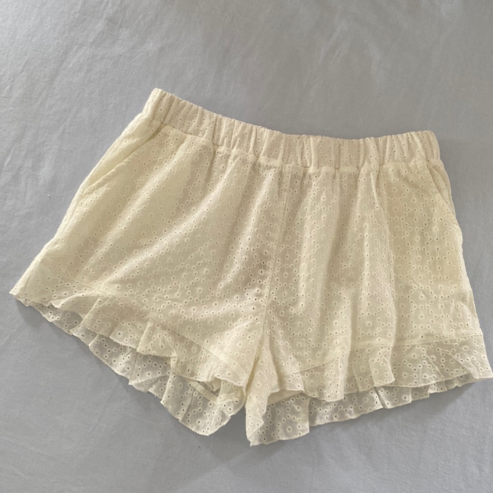 Sperry Eyelet Ruffle Shorts